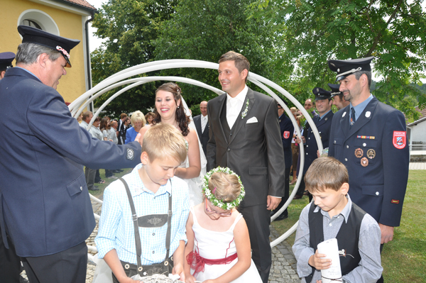Matthias-Gruber-Kathrin-Biegerl-Hochzeit-am-2013-07-13
